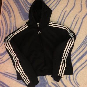 Crop adidas hoodie